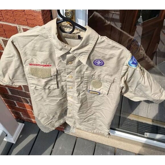 Boy Scout BSA, Official Uniform Shirt, Men's Small,‎ Polyester, Vented - Picture 1 of 11